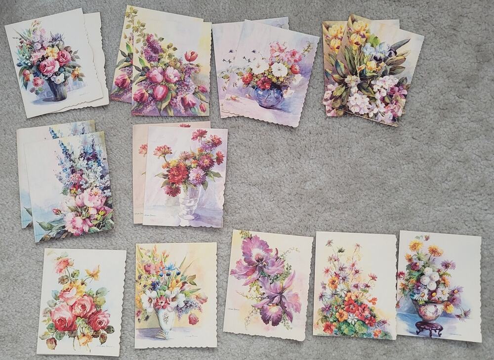 1950s Floral Note Cards Scalloped Edge w/ Envelopes Lillian Grow almost full set